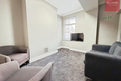 Neville Street, Grimsby, DN35 photo 5