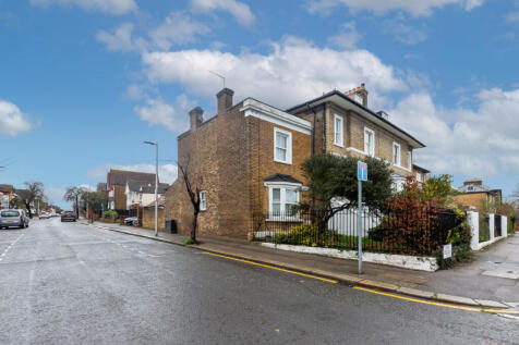 65 Grove Hill, South Woodford, London, E18 2JA
