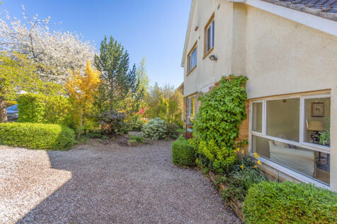 Exterior of 13 Frogston Gardens