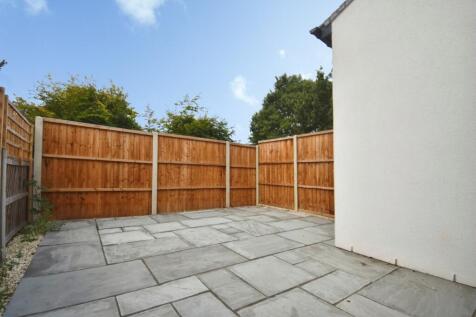 Maylands Drive Sidcup DA14 photo 4