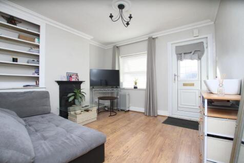 Queens Road, Watford, WD17 photo 2