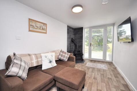 Lounge/ Dining Kitchen