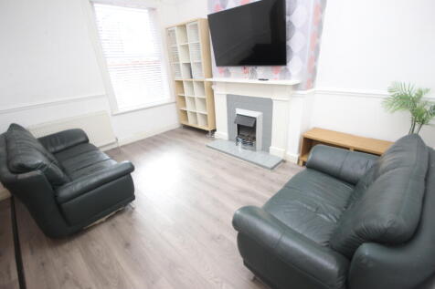 5-bed terraced on Gresford Avenue, Liverpool, £563/mo