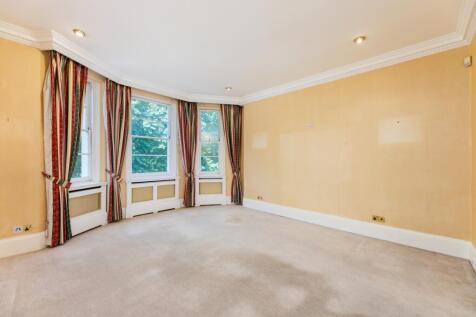 Reception Room (2)