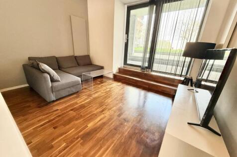Budenberg, Woodfield Road, Altrincham photo 4