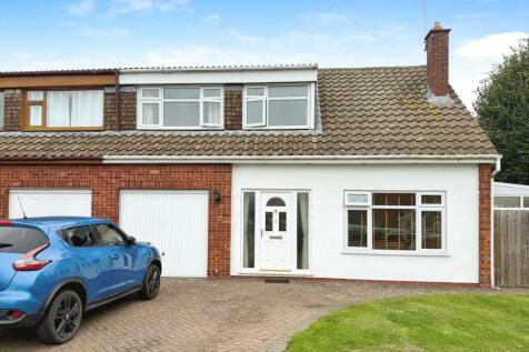FOSSE CLOSE, SHARNFORD