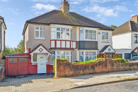 Pinner, HA5 - property photo