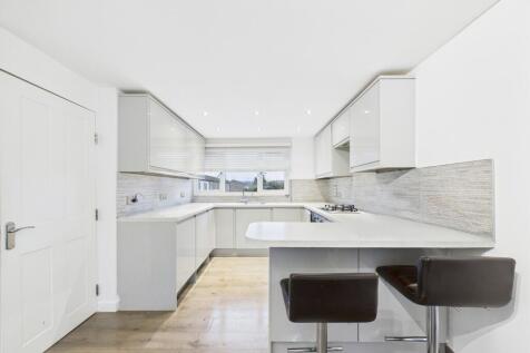 Kitchen/Living Area
