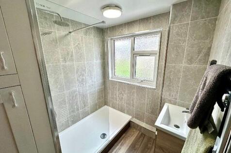 10 Friars Terrace, Barrow-In-Furness photo 5