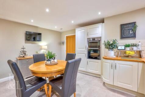 2B Mount Road (5).jpg