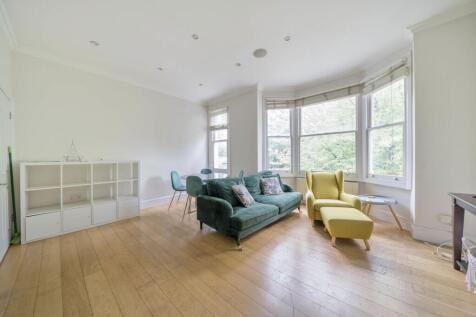 London, SW18 - property photo