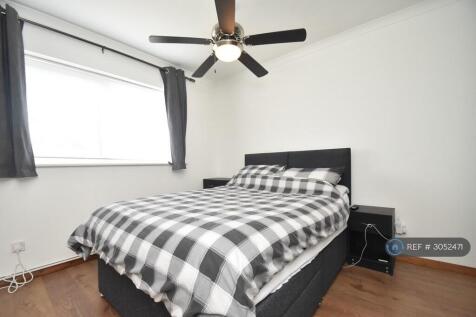 Pettis Road, St. Ives, PE27 photo 5