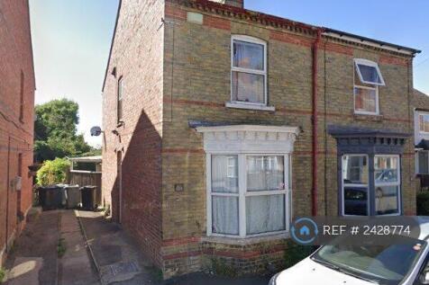 2/3 Double Bedrooms