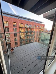 Ironworks Way, London, E13 photo 3