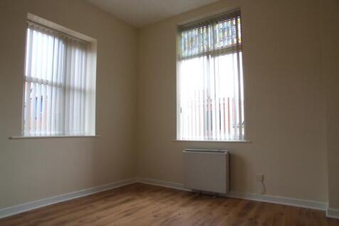 Chester Street, Wrexham, LL13 photo 3