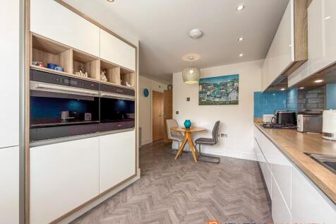 Dining Kitchen 1