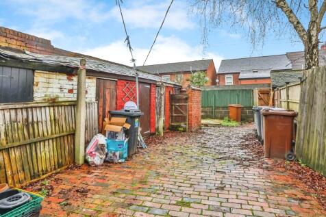 Shared Rear Yard