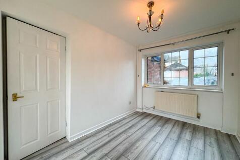 Reception room 2 with new flooring
