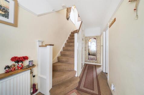 Entrance Hallway.jpg