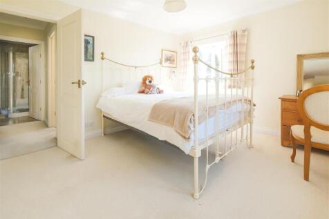 Parry Firs Indoors-21.jpg