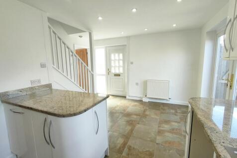 Queens Approach, Uckfield, East Sussex, TN22 photo 3