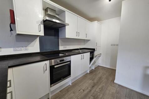 Kitchen - F25 The Forum.jpg