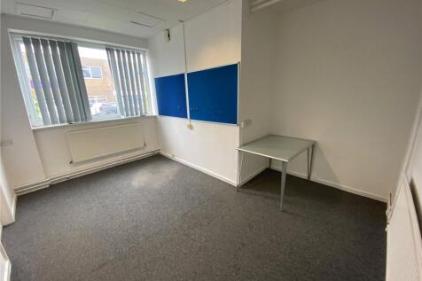 Office to rent Image 5