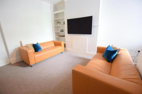 27/28 - Westbourne Grove - Student House photo 4