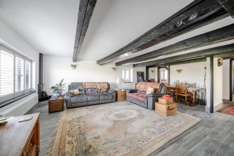 1333980-3-6895e84...