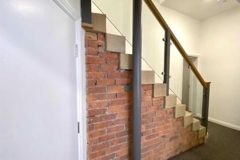 STAIRCASE.jpg