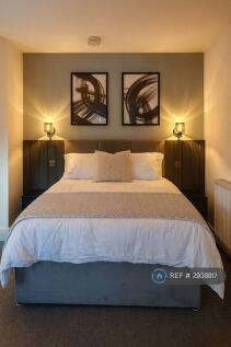 Room 1 - £900pm