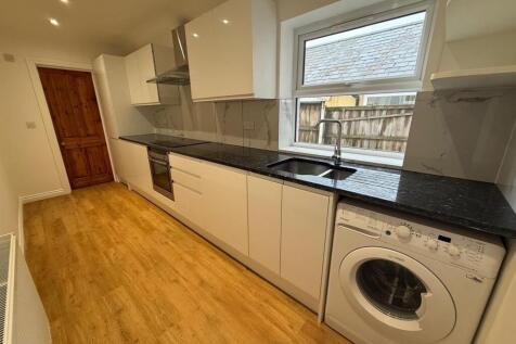 kitchen1 kitchener.jpeg