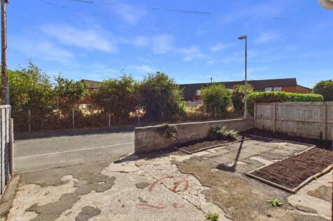CAM04884G0-PR0162-STILL006.jpg
