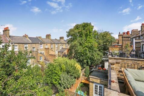 1515872119 - 92c Sandmere Road, SW4 - 10.jpg