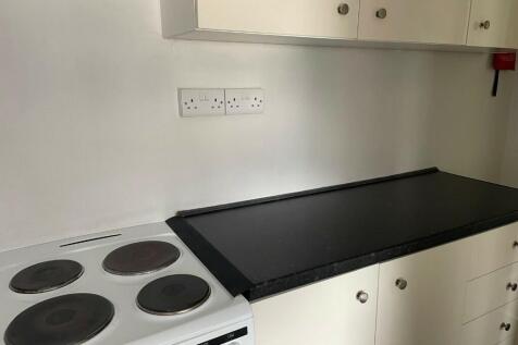Station Road, Nottingham, Nottinghamshire, NG15 photo 5