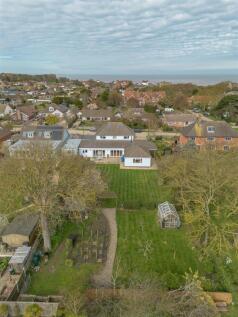 18BeckmeadowWay,Mundesley-21.jpg