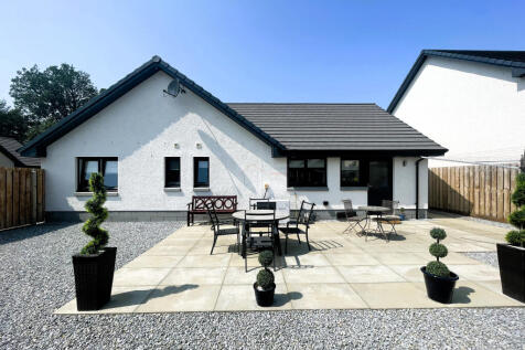 Rear of Property.JPG
