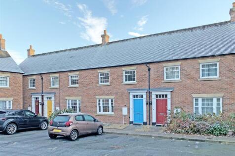 Llewellyn Place 13  Front Shot 2022.JPG