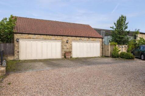 Garaging &amp; Parking