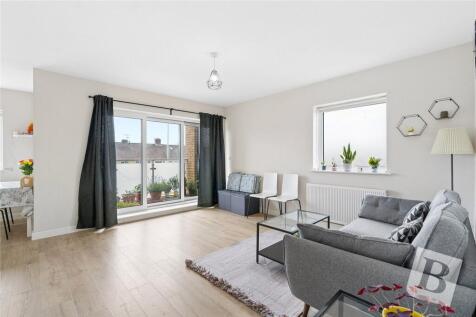 Romford, RM6 - property photo