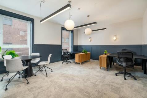 Office to rent Image 3