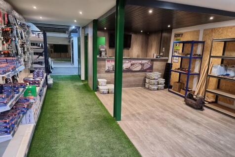 Warehouse to rent Image 3