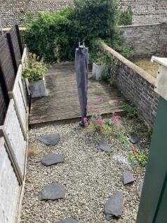 Garden pic new.jpg