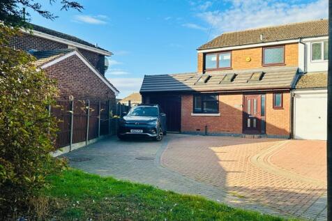 Bedworth, CV12 - property photo
