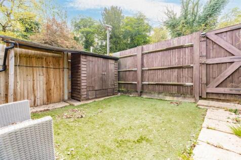 28 Porchester Close-HR4.jpg
