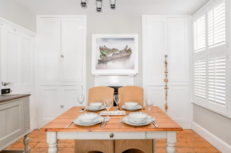 Dining Room.png