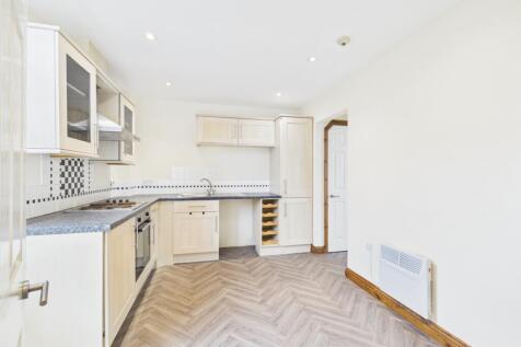Keighley Road, Lidget, Oakworth, BD22 photo 4