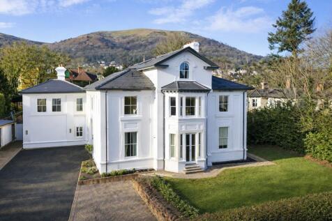Brand new conversion of 11 apartments