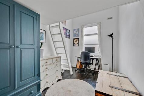 Daniels_136 Minet Avenue _005.jpg