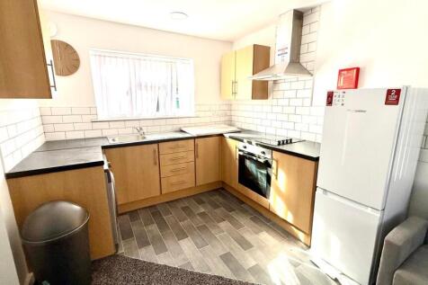 Flat 2, Lupton Road, Lowedges, S8 photo 5